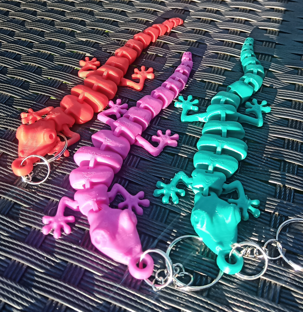 Lizard (red/pink/green) - 3D Printed
